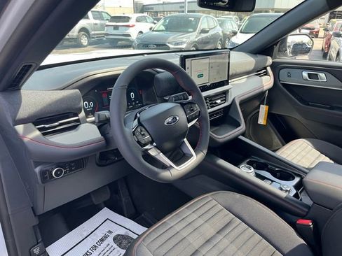 New 2026 Ford Explorer ST-Line AWD/4WD image 28