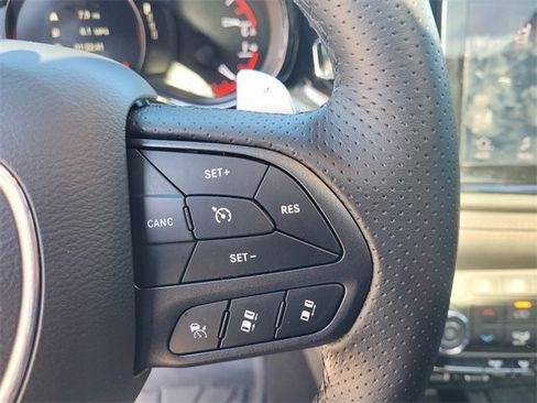 Certified 2025 Dodge Durango R/T image 34