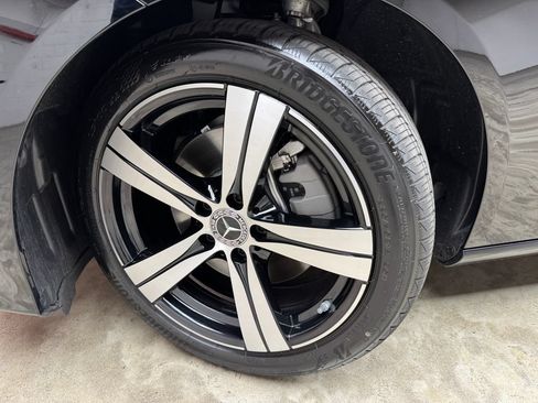 Used 2026 Mercedes-Benz C 300 4MATIC Sedan image 27