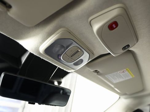 Used 2025 RAM ProMaster 3500 w/ Safety Group image 33