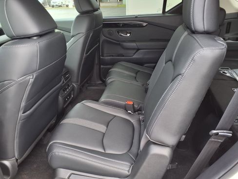 Used 2026 Honda Pilot EX-L image 7