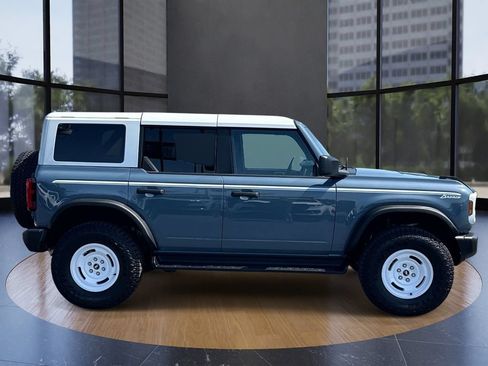 Certified 2025 Ford Bronco Heritage Edition AWD/4WD image 2