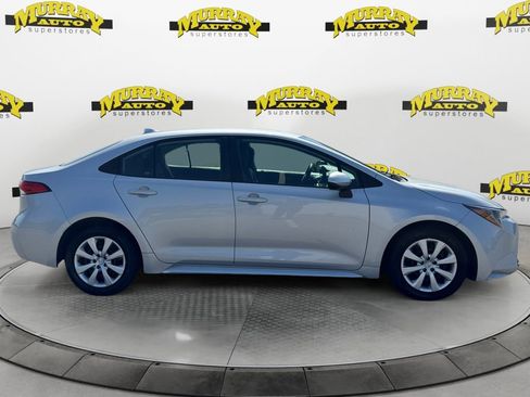 Used 2024 Toyota Corolla LE FWD image 6