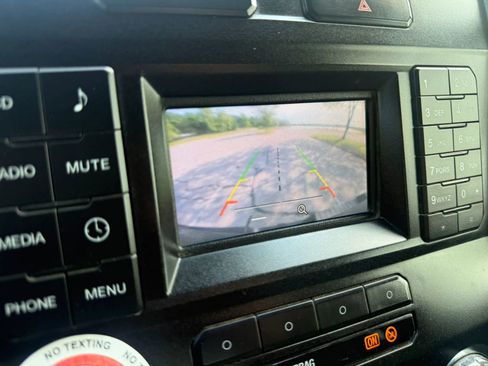 Used 2018 Ford F250 XL w/ Power Equipment Group AWD/4WD image 19
