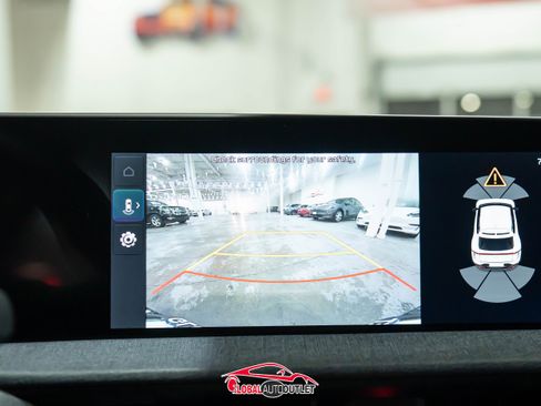 Used 2024 Kia EV6 Wind image 32