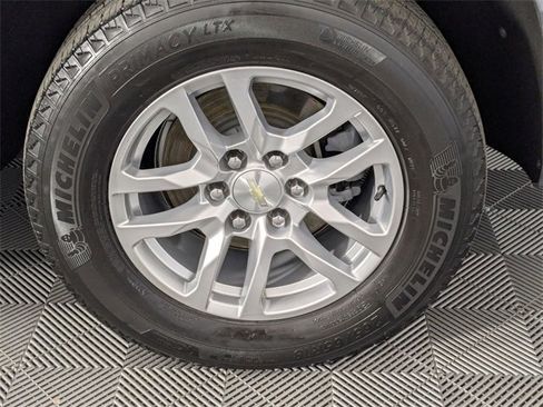 Used 2021 Chevrolet Tahoe LT image 8