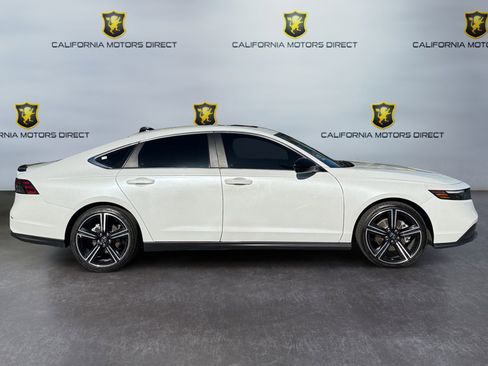 Used 2025 Honda Accord Sport image 6