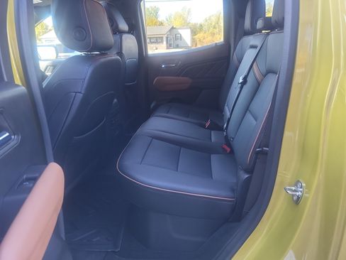 Used 2023 GMC Canyon AT4 w/ AT4 Premium Package image 11