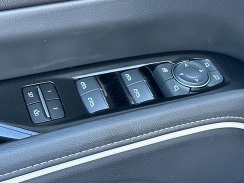 Certified 2024 Cadillac Escalade Sport image 11