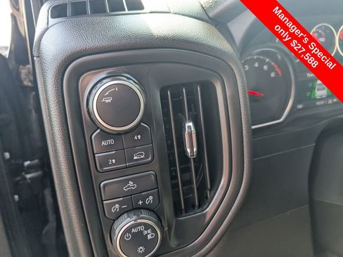 Used 2022 Chevrolet Silverado 1500 Custom w/ Safety Confidence Package AWD/4WD image 18