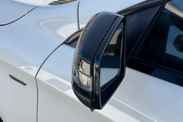 Used 2018 Mercedes-Benz CLA 250 image 35