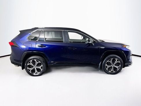 Used 2021 Toyota RAV4 XSE w/ Premium Package image 4