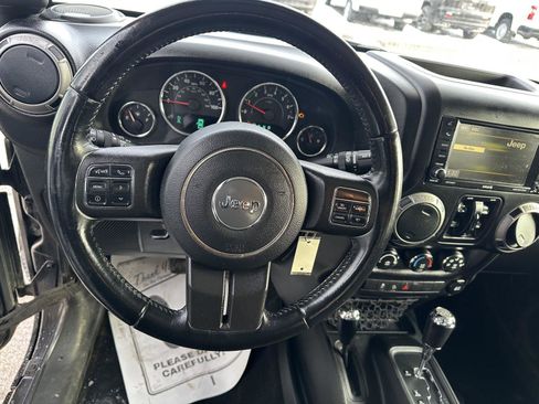 Used 2017 Jeep Wrangler Unlimited Sport w/ Quick Order Package 24S image 21