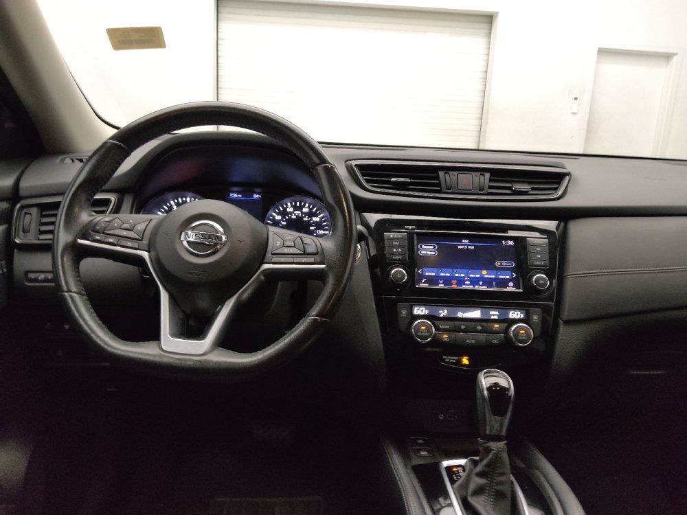 Used 2019 Nissan Rogue SL w/ Premium Package FWD image 22