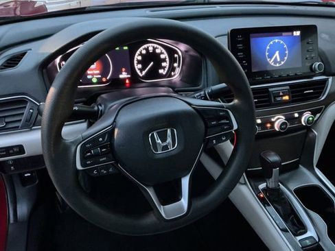 Used 2019 Honda Accord LX image 24
