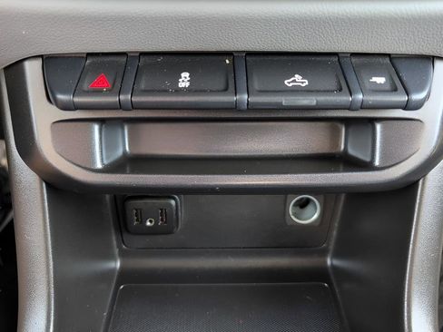 Used 2022 Chevrolet Colorado W/T w/ Custom Special Edition image 24