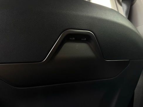 New 2026 Lincoln Nautilus Premier w/ Equipment Group 102A image 24