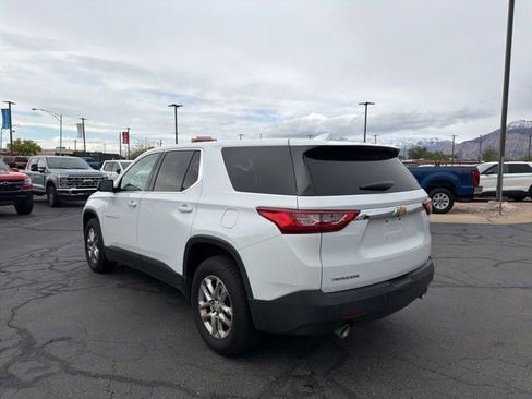Used 2019 Chevrolet Traverse LS w/ LPO, Cargo Package FWD image 10