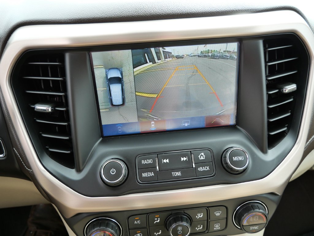 Certified 2019 GMC Acadia Denali w/ Technology Package AWD/4WD image 30