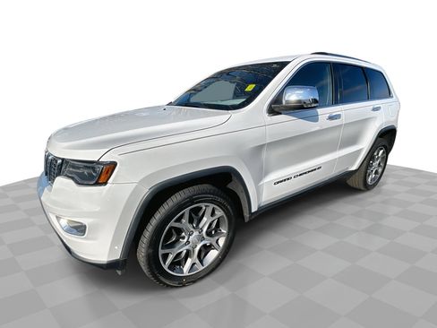 Used 2022 Jeep Grand Cherokee Limited w/ Trailer Tow Group IV image 1