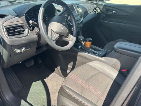 Used 2023 Chevrolet Equinox RS FWD image 12