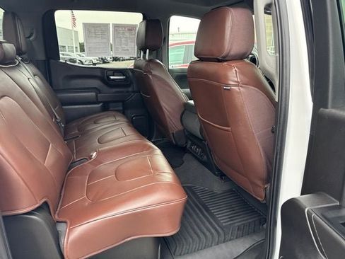 Used 2021 Chevrolet Silverado 1500 LT AWD/4WD image 22