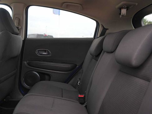 Used 2021 Honda HR-V EX image 14