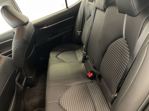 Used 2023 Toyota Camry SE image 13