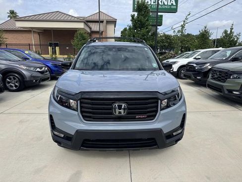 Certified 2023 Honda Ridgeline Sport image 2