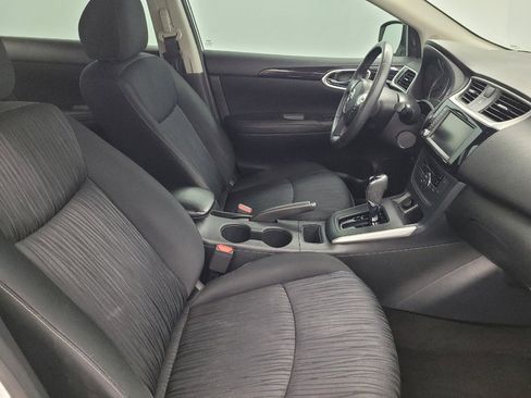 Used 2019 Nissan Sentra SV w/ Special Edition Package FWD image 21