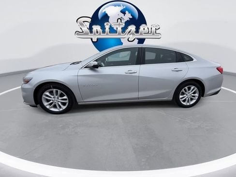 Used 2017 Chevrolet Malibu LT w/ Driver Confidence Package image 6
