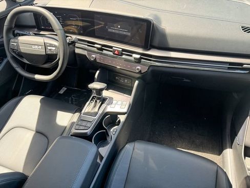 Certified 2026 Kia Sportage SX FWD image 37