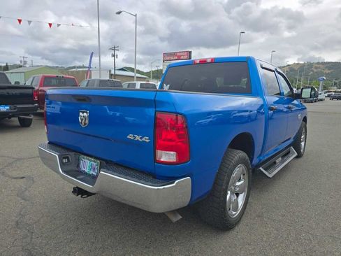Used 2022 RAM 1500 Tradesman w/ Tradesman SXT Package AWD/4WD image 3