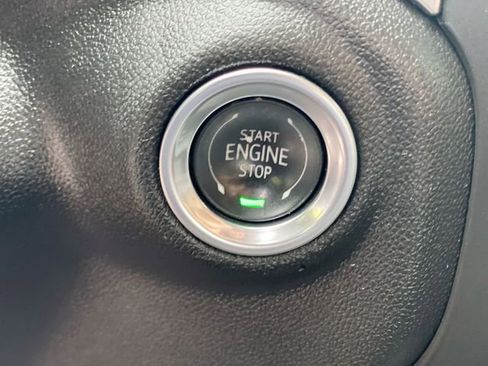 Certified 2025 Chevrolet Silverado 2500 Custom w/ Custom Value Package image 17