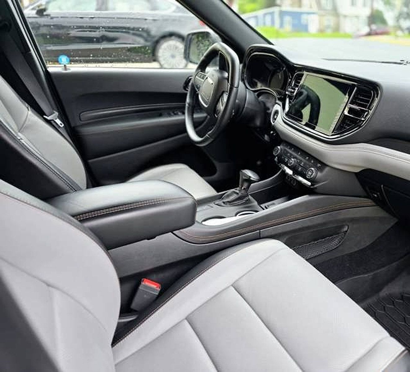 Used 2021 Dodge Durango R/T w/ Technology Group AWD/4WD image 4