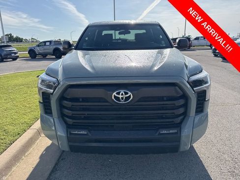 Used 2025 Toyota Tundra SR5 w/ SR5 Premium Package AWD/4WD image 2