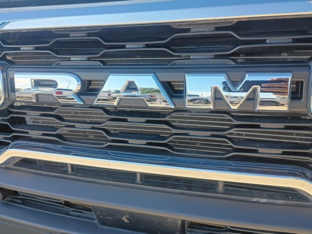 Used 2024 RAM ProMaster 3500 w/ Storage Group FWD image 32