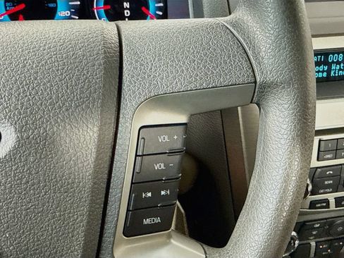 Used 2012 Ford Fusion SE FWD image 12