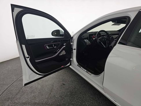 New 2026 Mercedes-Benz S 500 4MATIC image 19