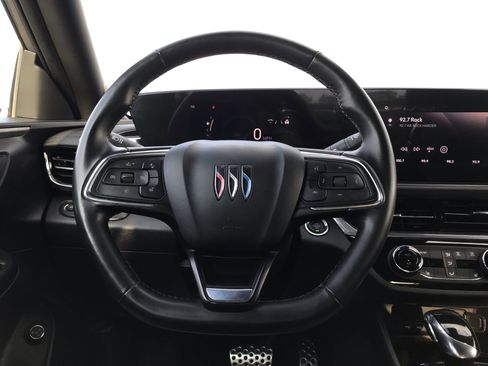 Used 2024 Buick Envista Sport Touring w/ Convenience I Package image 35