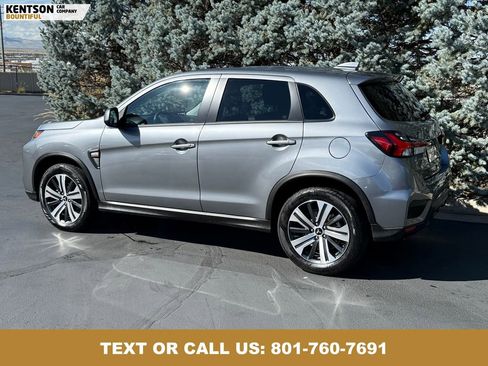 Used 2025 Mitsubishi Outlander Sport AWD image 5