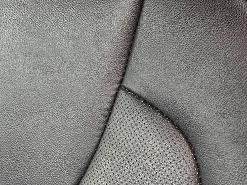 Used 2023 Kia Sorento SX image 24