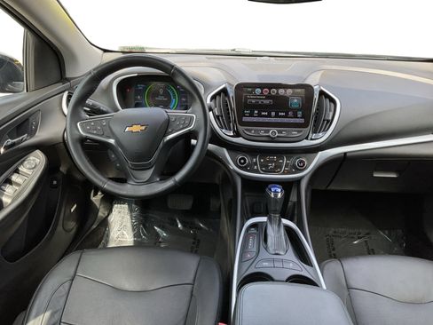 Used 2017 Chevrolet Volt LT w/ Comfort Package FWD image 14
