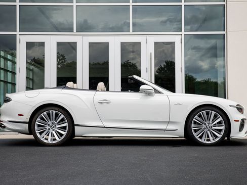 Certified 2025 Bentley Continental GT Speed AWD/4WD image 34
