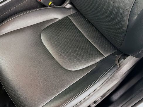 Used 2023 Kia Sportage EX image 19