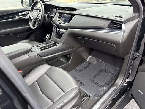 Used 2024 Cadillac XT5 Premium Luxury image 14