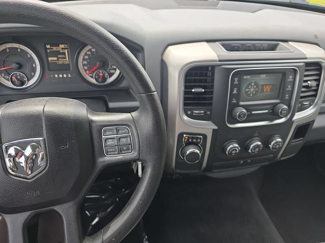Used 2016 RAM 1500 Classic SLT RWD image 25