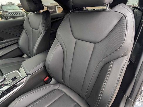 Used 2024 BMW M240i Coupe image 21