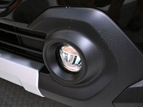 Certified 2025 Subaru Outback Limited w/ Popular Package #2 image 19