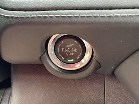 Used 2025 Chevrolet Tahoe LT AWD/4WD image 27